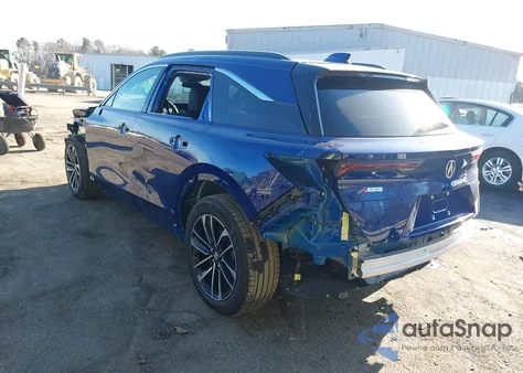 2024 Acura Zdx A-Spec z USA, uszkodzony, nr VIN 4W5KHNRLXRZ504899